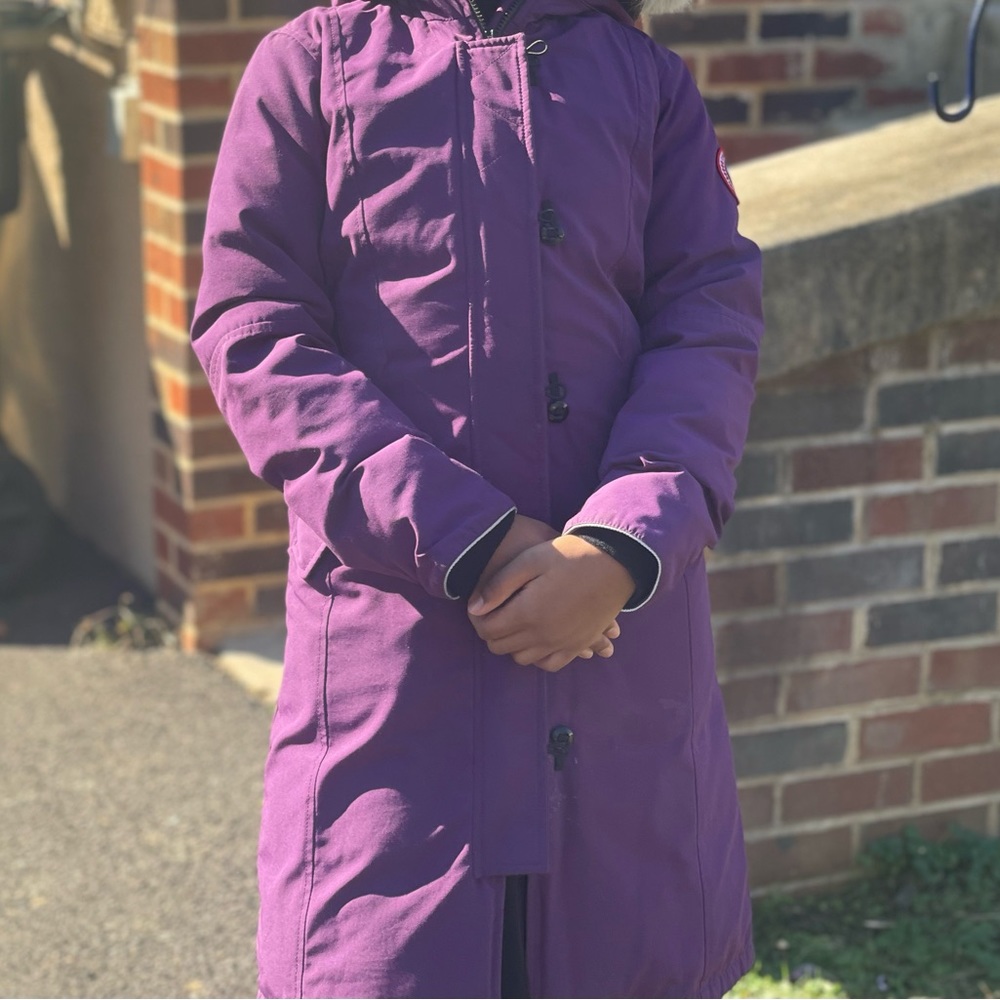 Canada Goose Arctic Dusk - Girls Size Large (14/16)